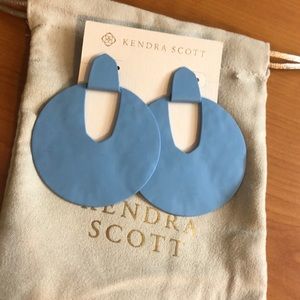 Brand new Kendra Scott earrings